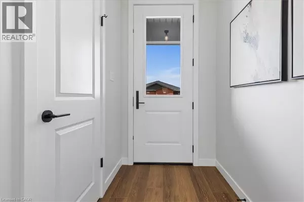 Mitchell, ON N0K1N0,81 KENTON Street