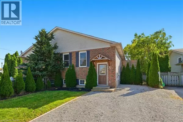 4 FOX TRAIL Drive, St. Catharines, ON L2S3T7