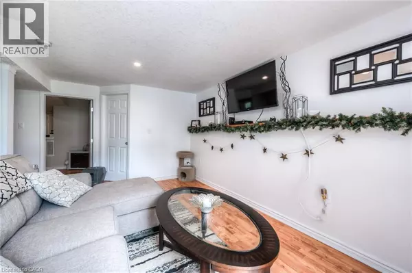 Kitchener, ON N2E4E8,132 PROSPERITY DR #LOWER