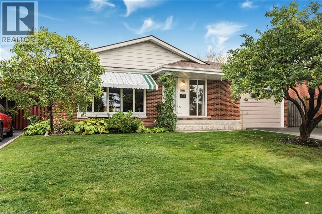 Hamilton, ON L8G2G7,111 GREENFORD Drive