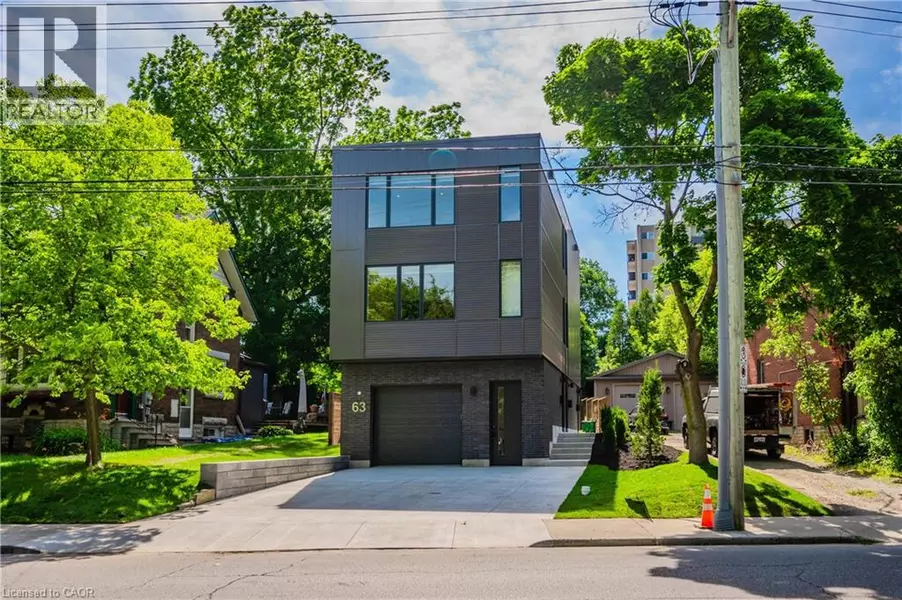 63 UNION ST #1, Waterloo, ON N2J1B9