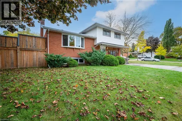 Kitchener, ON N2B2T7,18 KINGSTON Crescent