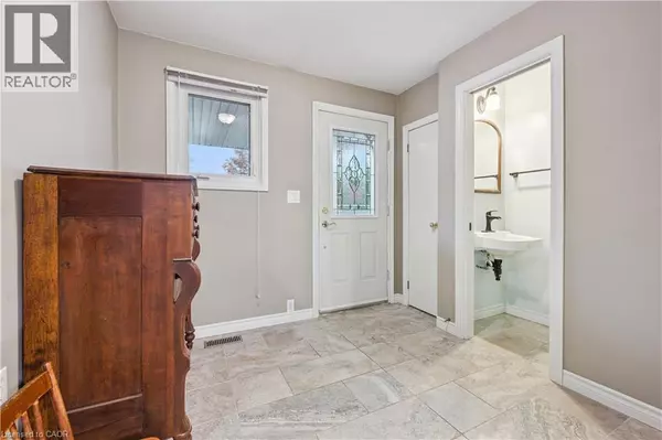 Waterloo, ON N2J3X6,287 VILLA Place