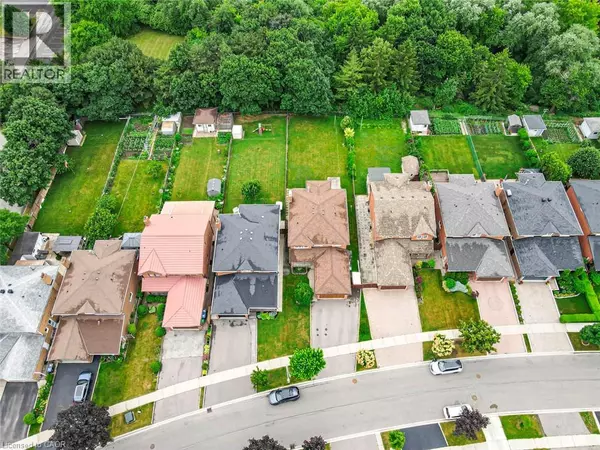 3070 NAWBROOK Road, Mississauga, ON L4X2V5