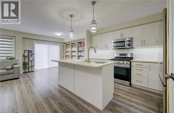 Cambridge, ON N1R0C2,14 HARRISON Drive