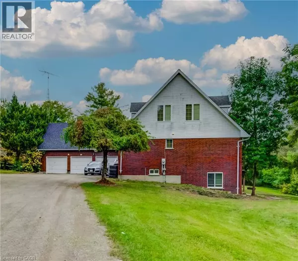 685 BRIARDEAN RD #Lower, Cambridge, ON N3H4R6