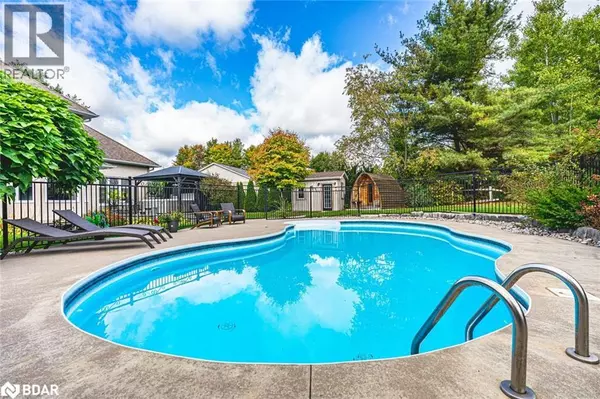 Tiny, ON L0L2J0,127 GOLDFINCH Crescent