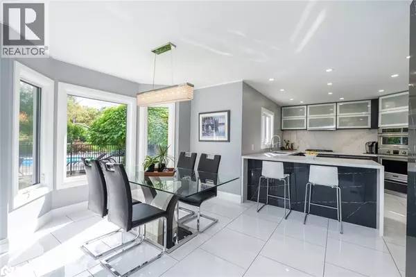 Tiny, ON L0L2J0,127 GOLDFINCH Crescent