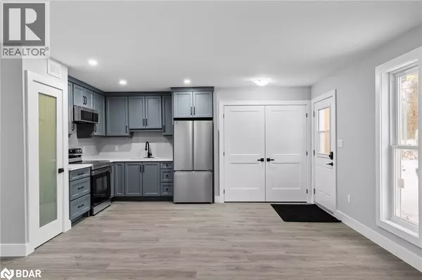 Orillia, ON L3V1B1,47 CREIGHTON ST #1