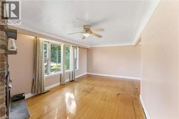 Hamilton, ON L0R1W0,2088 UPPER JAMES Street