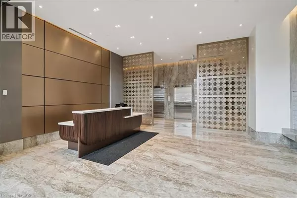 Burlington, ON L7R0G7,2007 JAMES ST #1405