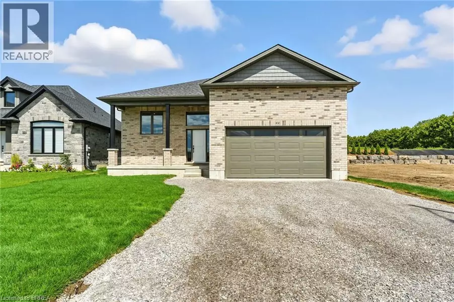 102 VANROOY Trail, Waterford, ON N0E1Y0