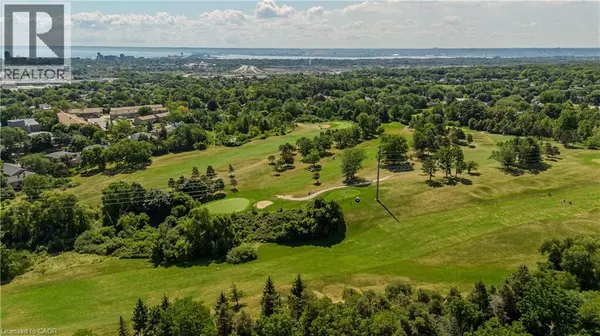 Burlington, ON L7P0V8,1407 OAKMONT Common