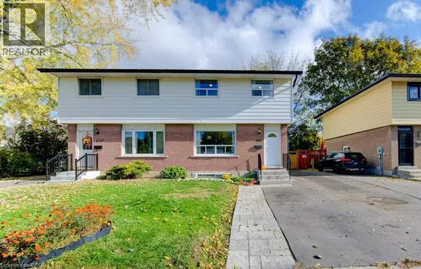 Waterloo, ON N2K2L7,434A LEE Avenue