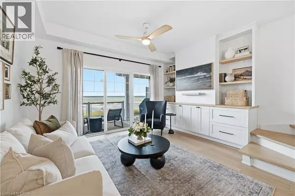 Hamilton, ON L8H6W4,337 BEACH BLVD #7