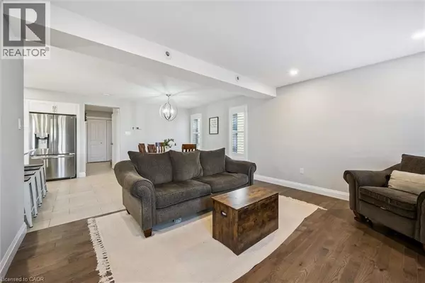 Elora, ON N0B1S0,44 HALLS Drive