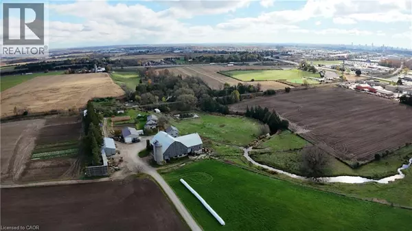 Waterloo, ON N2J4G8,926 KING Street N