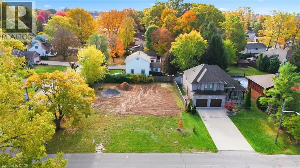 Niagara Falls, ON L2H1G4,7816B RYSDALE Street