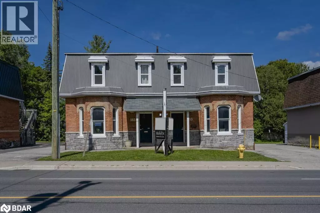 Barrie, ON L4M3B4,183 BAYFIELD ST #Upper