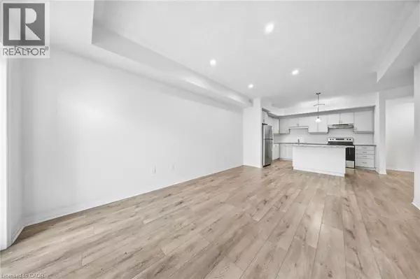 Cambridge, ON N1R0E2,25 ISHERWOOD AVE #D64