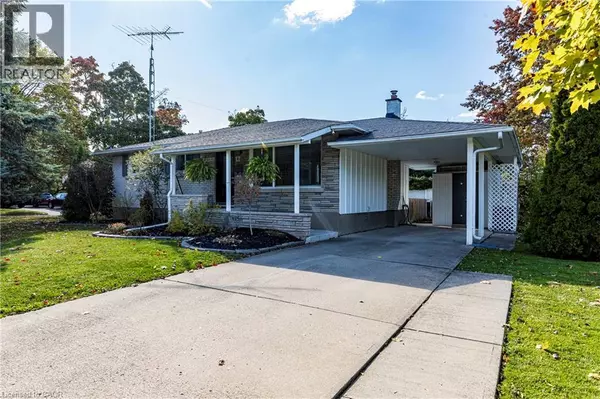 12 RIDLEY HEIGHTS Drive, St. Catharines, ON L2S2J2