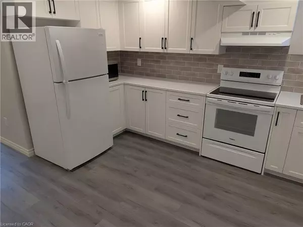 Kitchener, ON N2R1L4,919 MARL MEADOW CT #LOWER