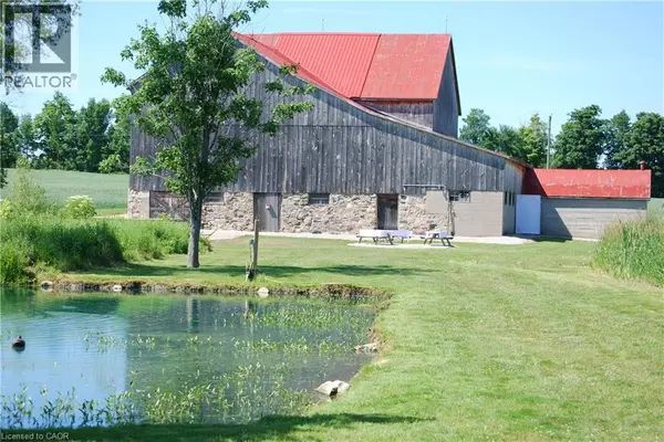 Georgian Bluffs, ON N0H2T0,110 MOUNTAIN LAKE Drive