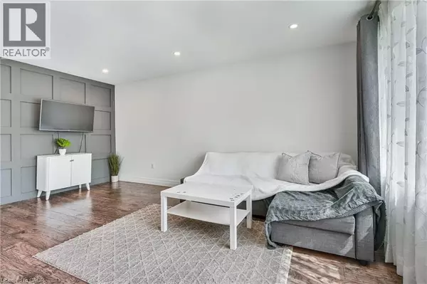 Hamilton, ON L8V4N7,50 LAMBERT Street