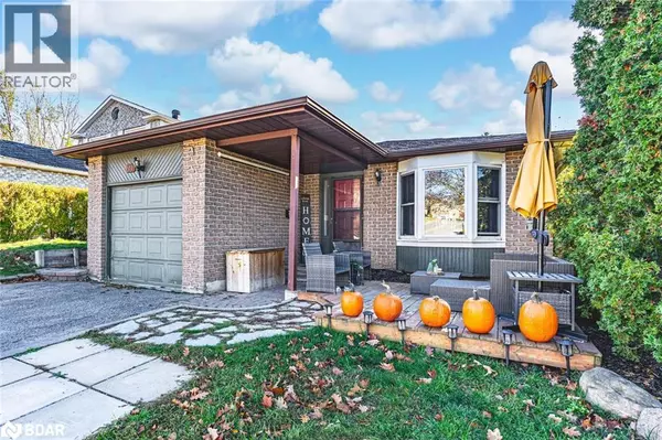 69 FOX Run, Barrie, ON L4N5L6