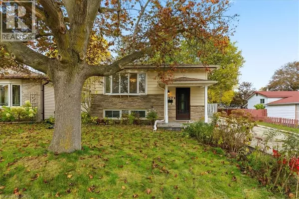 Kitchener, ON N2E1K2,157 PINEDALE Drive