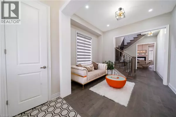 Oakville, ON L6H0Y8,3444 MOSLEY Gate