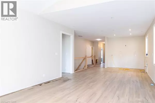 Waterford, ON N0E1Y0,51 NORFOLK Street