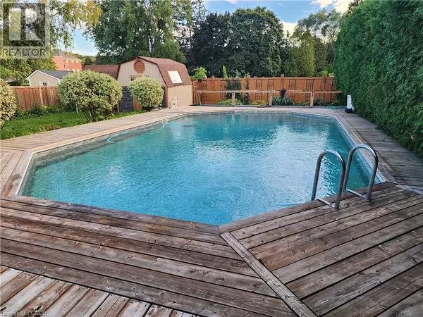 Grimsby, ON L3M1V2,14 MARILYN Street