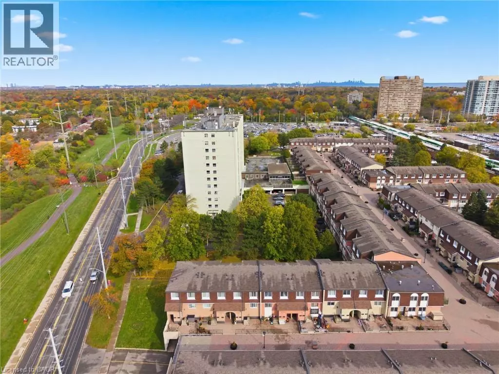 Mississauga, ON L5J4J2,2170 BROMSGROVE RD #175