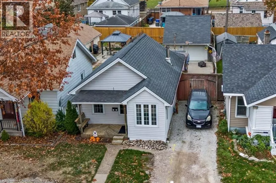 1743 ST LUKE Road, Windsor, ON N8Y3N7