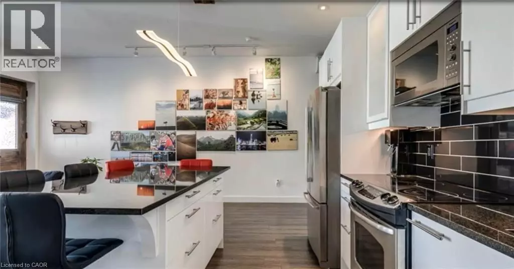 Hamilton, ON L8L5B8,12 WEST AVE North #2