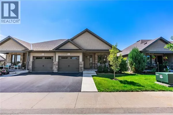 9 RICHARD Crescent, Smithville, ON L0R2A0