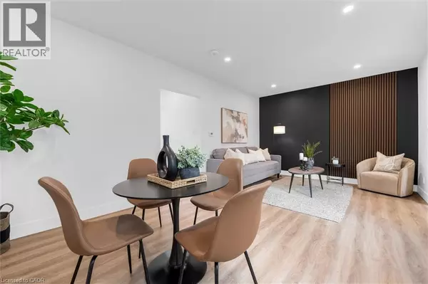 Hamilton, ON L8P1W7,20 HILL Street