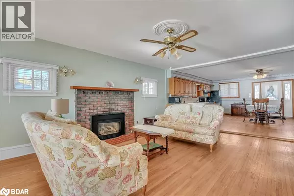 Orillia, ON L3V1E9,19 OLIVE Crescent