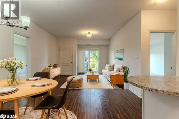 Barrie, ON L9J0H1,100 DEAN AVE #110