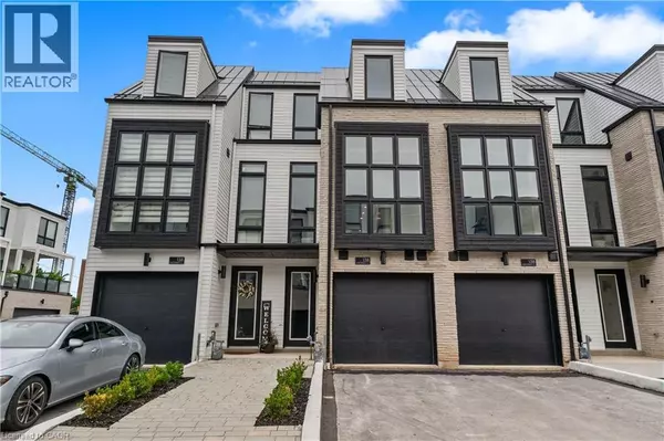 138 EAST ST #2, Oakville, ON L6L0H9