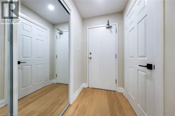 Oakville, ON L6M2V7,1450 GLEN ABBEY Gate #722