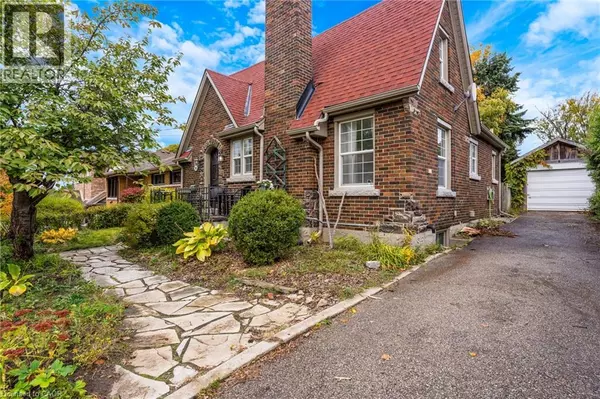 360 LUELLA Street, Kitchener, ON N2H2J4