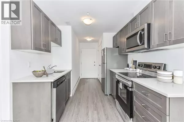 Ayr, ON N0B1E0,170 NORTHUMBERLAND ST #204