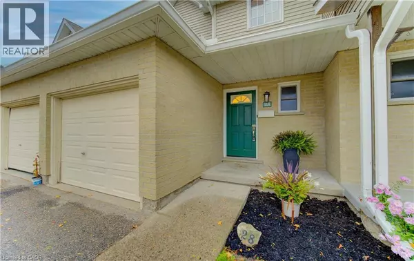 Kitchener, ON N2A3Y9,10 HOLBORN CT #28