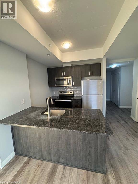 108 GARMENT ST #1309, Kitchener, ON N2G0E2