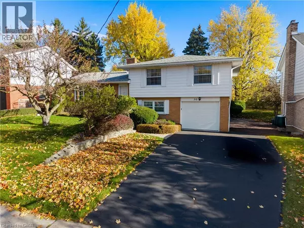 30 THORNRIDGE Crescent, Kitchener, ON N2M4W1