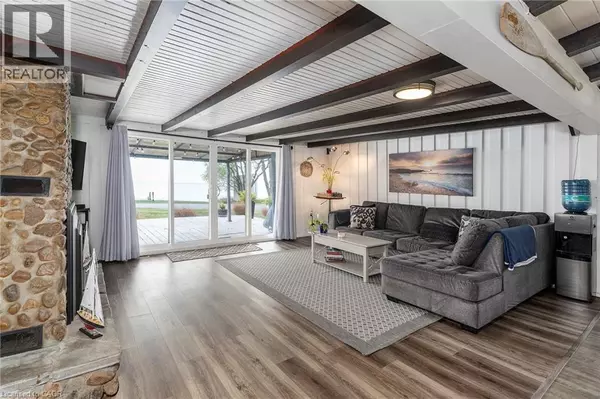 Dunnville, ON N1A2W8,577 EDGEWATER Place