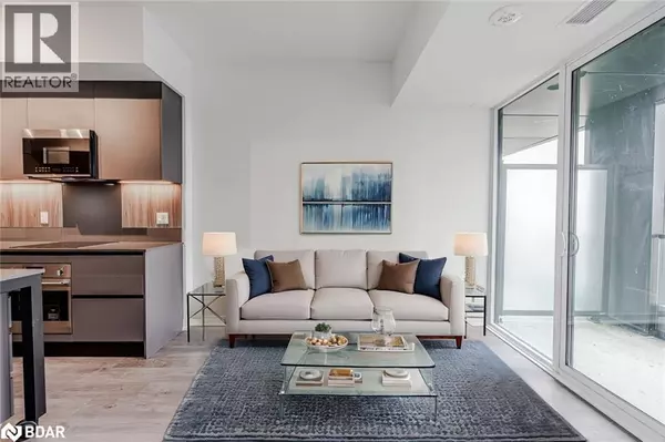 Barrie, ON L4N1S9,39 MARY ST #1001