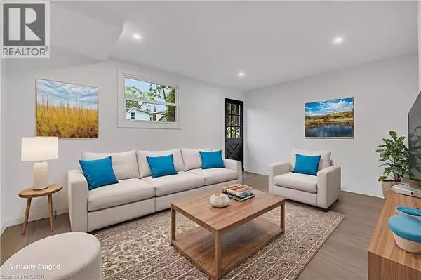 Hamilton, ON L8H4T9,20 CROSTHWAITE Avenue N